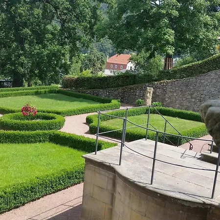 Am Schloss Im Erzgebirge * Lauenstein