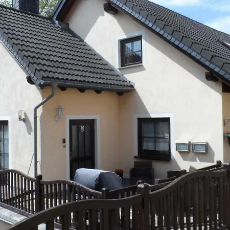 Am Schloss Im Erzgebirge Apartman