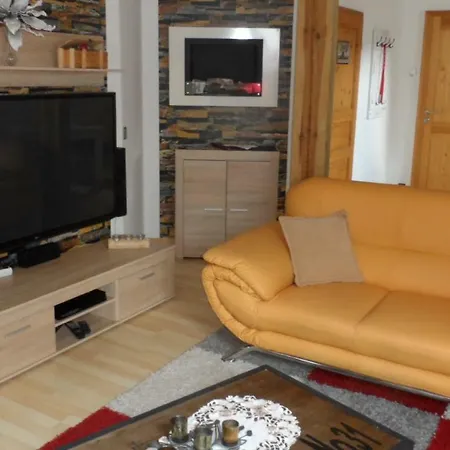 Am Schloss Im Erzgebirge Apartman *