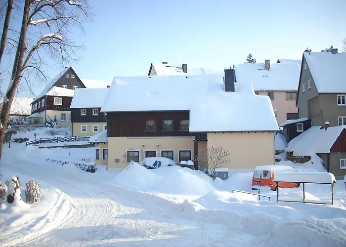 Am Schloss Im Erzgebirge