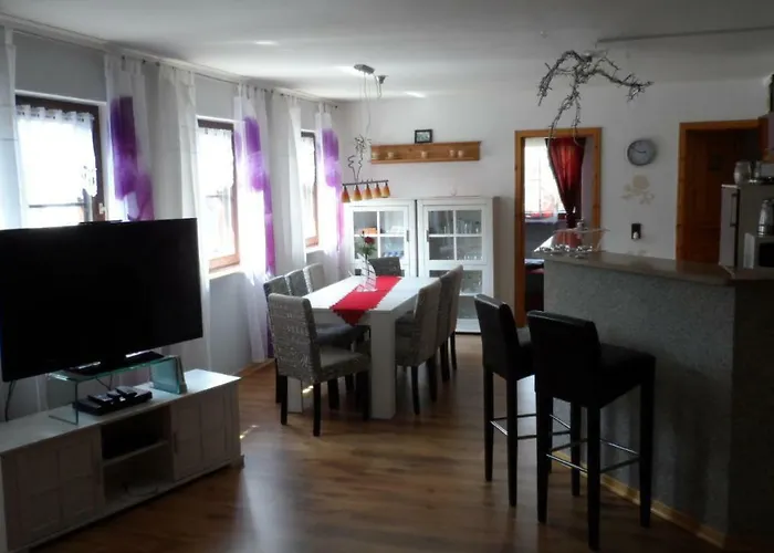 Am Schloss Im Erzgebirge Apartment Lauenstein